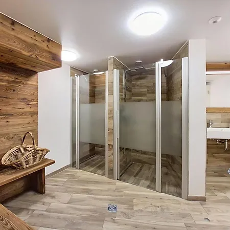 Appartamento Les Rahas A5 By Interhome *